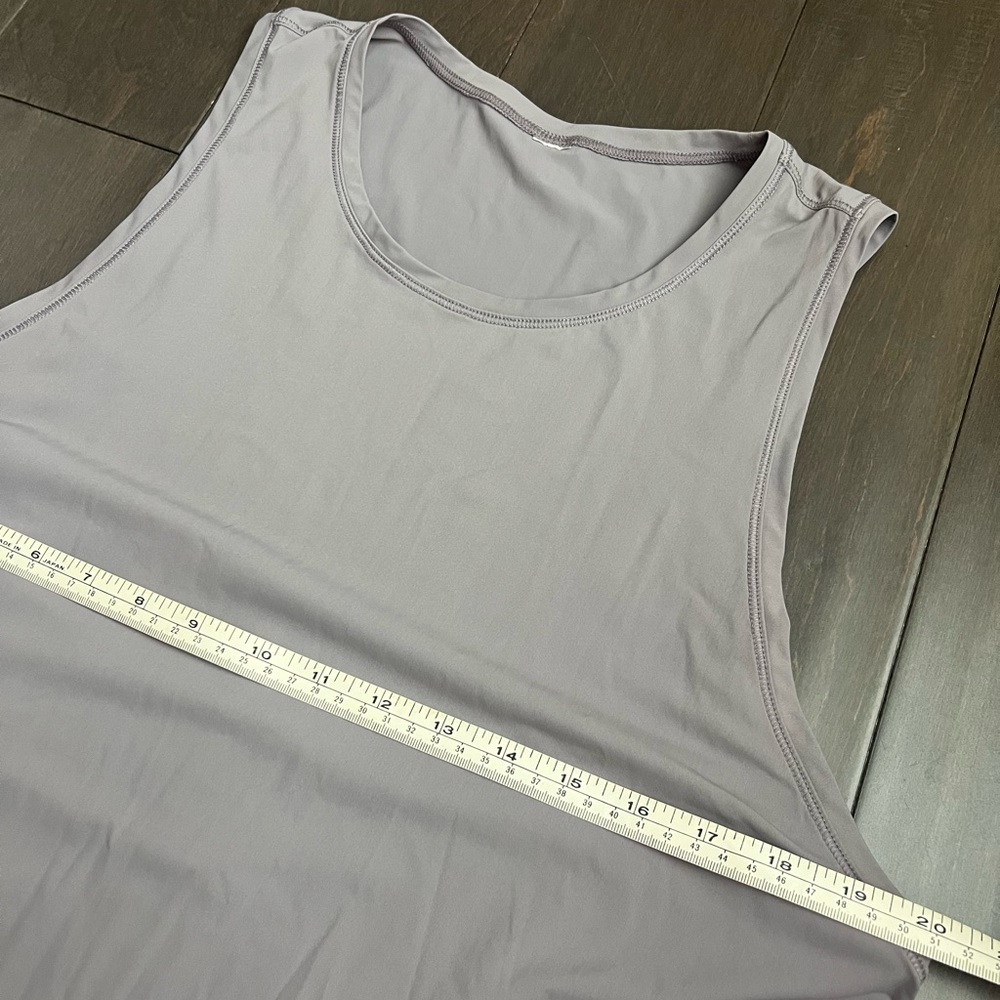 Lululemon Lightweight Split Back Training Tank - image 2